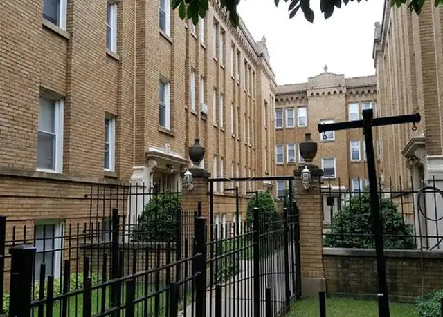 Property at 4933 N Whipple St Unit 1S, Chicago, IL, 60625, 1 bed, 1 bath, [object Object]