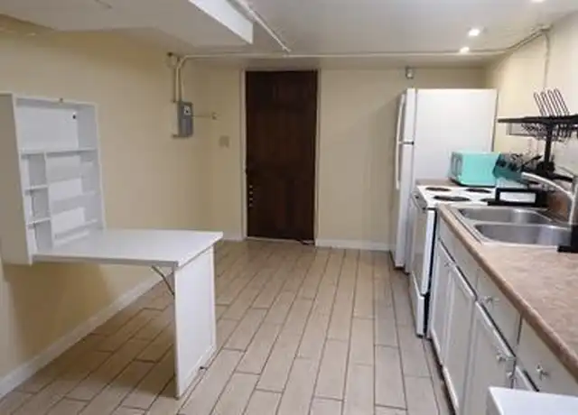 Property at 1433 Milwaukee St, Denver, CO, 80206, 2 beds, 1 bath, [object Object]