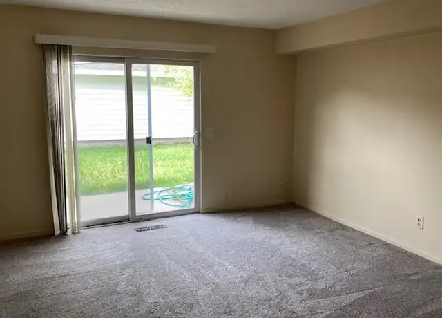 Property at 1911 W 37th St, Kearney, NE, 68845, 2 beds, 1 bath, [object Object]