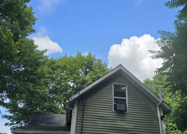 Property at 258 Farmington Ave, Bristol, CT, 06010, 2 beds, 1 bath, [object Object]