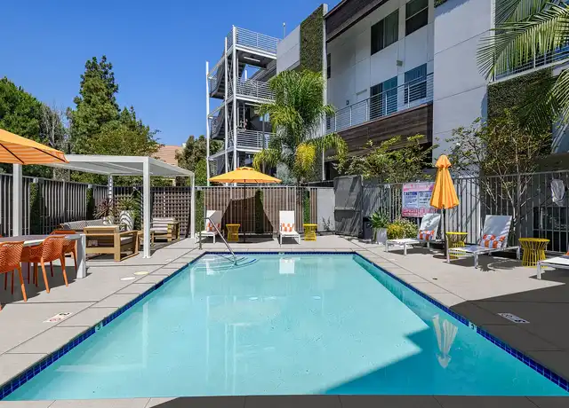 Property at Element - 2595 S Hoover St, Los Angeles, CA, 90007, 3 beds, 3 baths, [object Object]