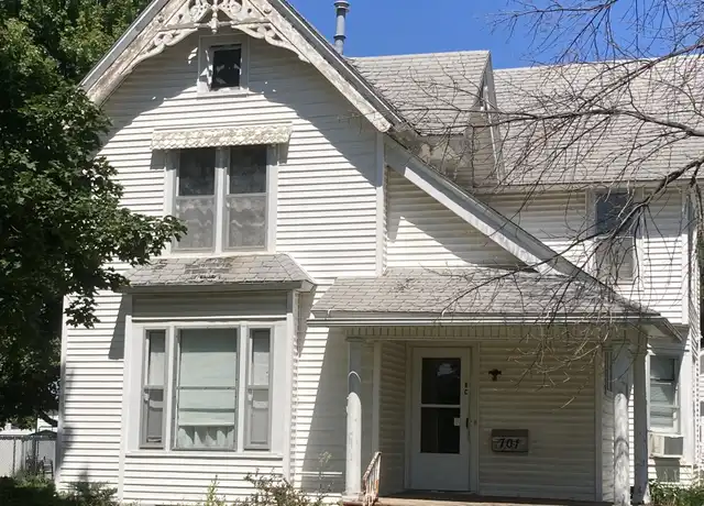 Property at 701 3rd Ave NE Unit C, Independence, IA, 50644, 1 bed, 1 bath, [object Object]