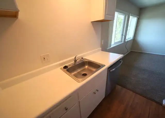 Property at 202 Samson St Unit 211, Redwood City, CA, 94063, 0 beds, 1 bath, [object Object]