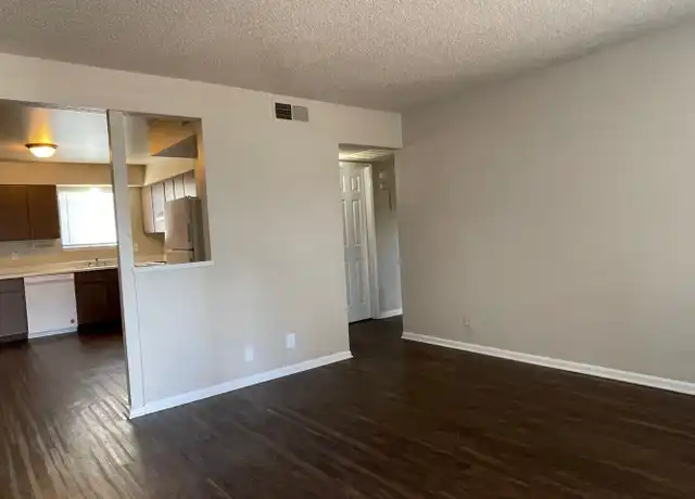 Property at 1295 Downard Ln Unit 06, Redding, CA, 96002, 2 beds, 1 bath, [object Object]