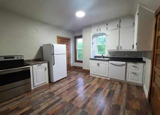 Property at 750 Baker St Unit Upper, Wisconsin Rapids, WI, 54494, 3 beds, 1 bath, [object Object]