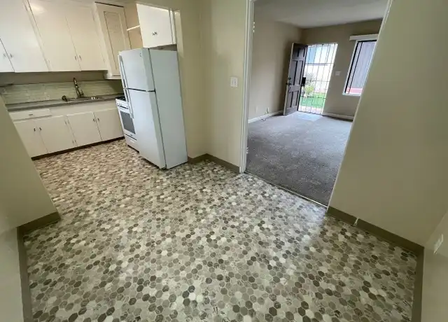 Property at 4845 Coronado Ave Unit 4845, San Diego, CA, 92107, 1 bed, 1 bath, [object Object]