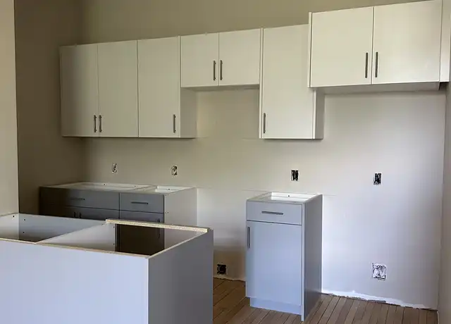 Property at 12 Bancroft St Unit 4, Maynard, MA, 01754, 2 beds, 1 bath, [object Object]
