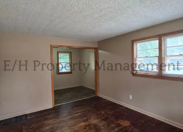 Property at 1031 S Emporia Ave Unit A, Wichita, KS, 67211, 1 bed, 1 bath, [object Object]