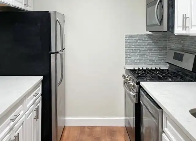 Property at 33 Pond Ave #616, Brookline, MA, 02445, 1 bed, 1 bath, [object Object]