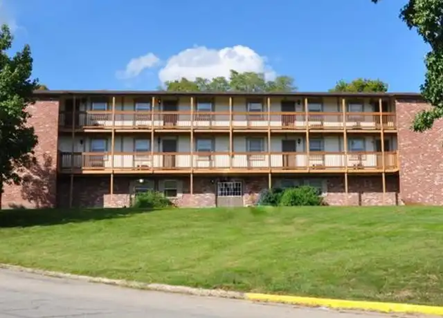 Property at 1308 W McCarty St Unit 205, Jefferson City, MO, 65109, 1 bed, 1 bath, [object Object]