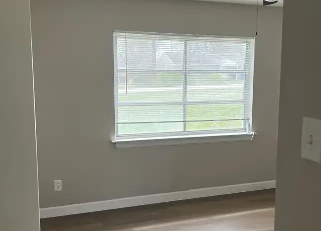 Property at 1111 Redman Blvd, Saint Louis, MO, 63138, 2 beds, 1 bath, [object Object]