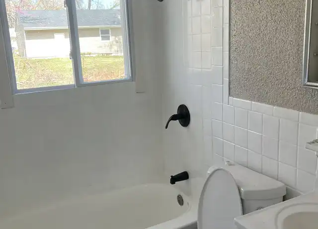 Property at 1111 Redman Blvd, Saint Louis, MO, 63138, 2 beds, 1 bath, [object Object]