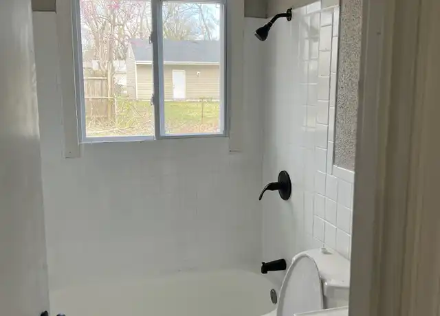 Property at 1111 Redman Blvd, Saint Louis, MO, 63138, 2 beds, 1 bath, [object Object]