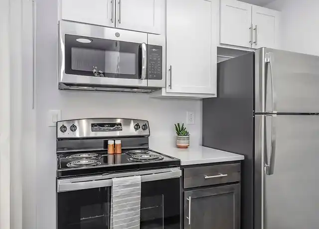 Property at Windsor Place Apartments - 3944 Camberlee Way, Beavercreek, OH, 45324, 2 beds, 1 bath, [object Object]