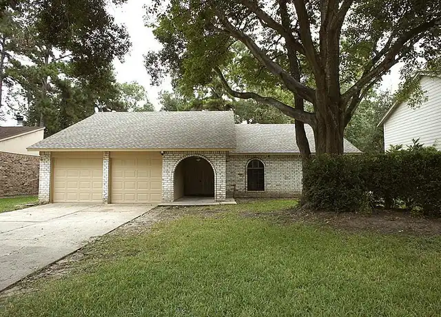 Property at 3218 Sycamore Springs Dr, Kingwood, TX, 77339, 3 beds, 2 baths, [object Object]