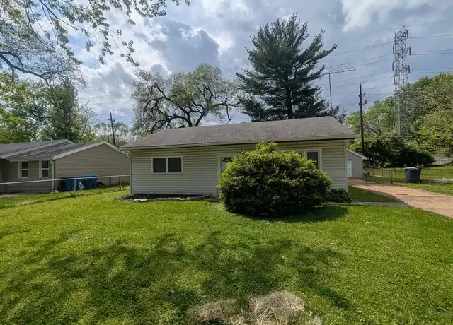 Property at 11913 Bridgevale Ave, Saint Louis, MO, 63138, 2 beds, 1 bath, [object Object]