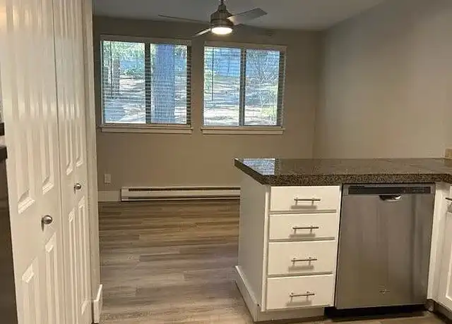 Property at Tenzen Apartments - 4117 124th Ave SE, Bellevue, WA, 98006, 1-2 bed, 1 bath, [object Object]