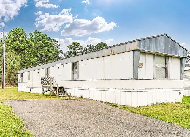 Property at Oak Creek Estates MHC - 3216 E 35th St, Texarkana, AR, 71854, 2-3 beds, 1-2 bath, [object Object]