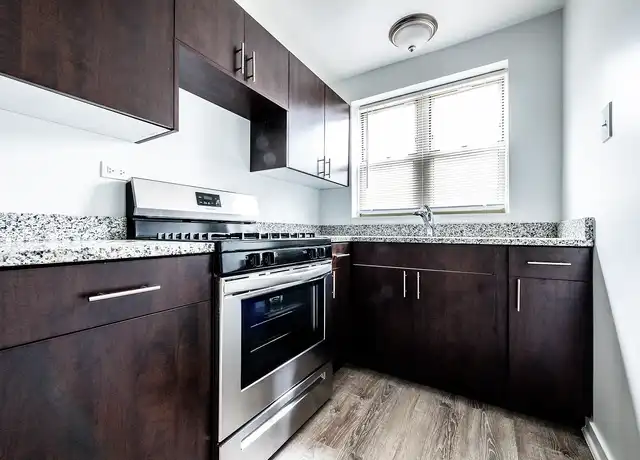 Property at 7800 S South Shore Dr, Chicago, IL, 60649, 1 bed, 1 bath, [object Object]