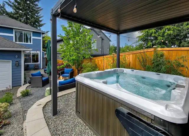 Property at 5028 26th Ave SW, Seattle, WA, 98106, 4 beds, 2.5 baths, [object Object]