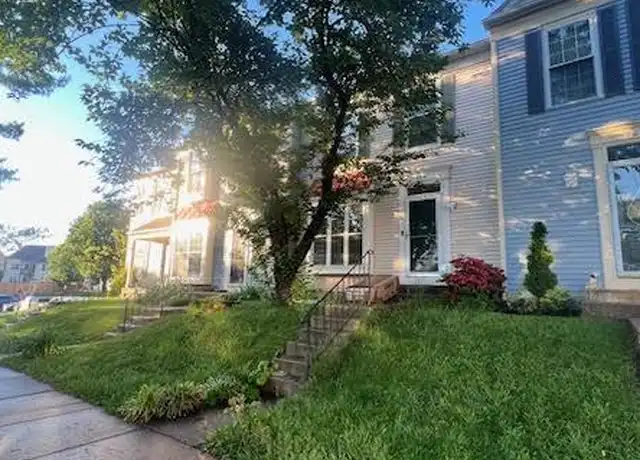 Property at 109 Chelsea Ct NE, Leesburg, VA, 20176, 3 beds, 2.5 baths, [object Object]