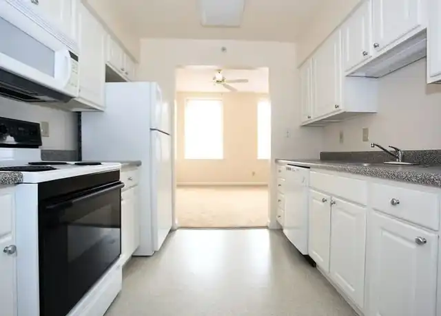 Property at Queen Anne Belvedere - 1214 N Charles St, Baltimore, MD, 21201, 2 beds, 1-2 bath, [object Object]