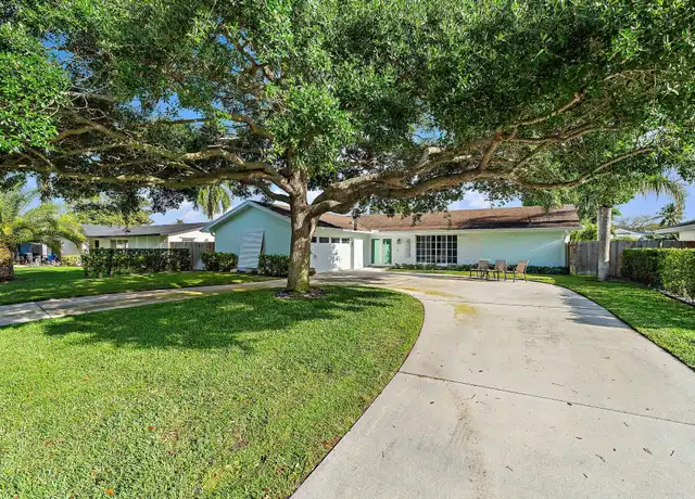 Property at 4193 Hyacinth Cir N, Palm Beach Gardens, FL, 33410, 4 beds, 2 baths, [object Object]