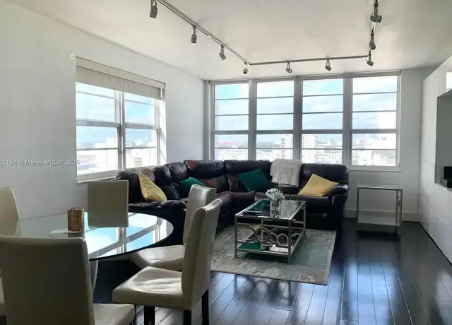 Property at 100 Lincoln Rd #1514, Miami Beach, FL, 33139, 1 bed, 1 bath, [object Object]