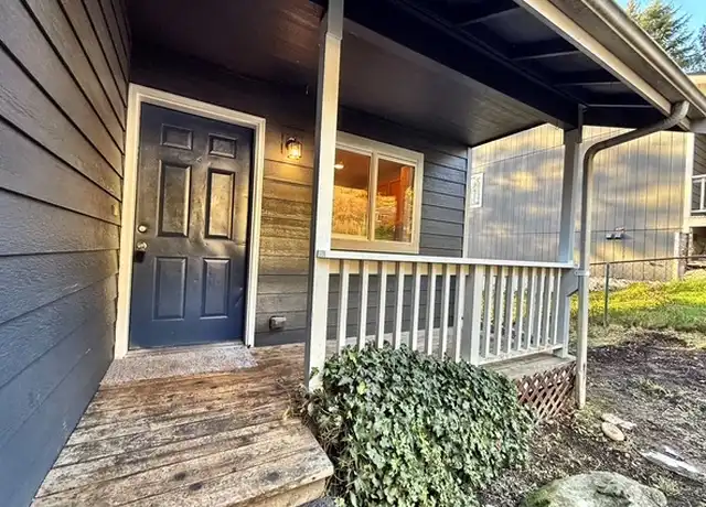 Property at 6909 E Crestwood Ct, Port Orchard, WA, 98366, 3 beds, 2 baths, [object Object]