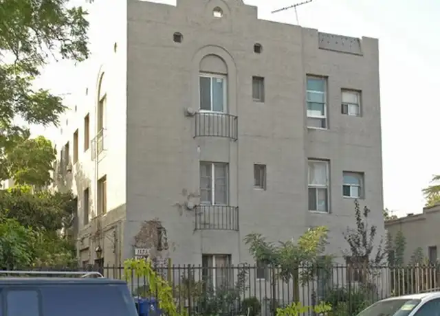 Property at 1131 Lodi Pl Unit 02, Los Angeles, CA, 90038, 2 beds, 1 bath, [object Object]