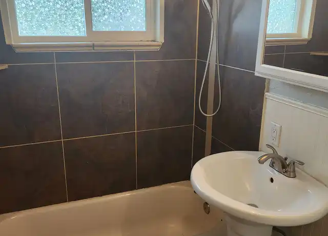 Property at 5110 Jellison Ct, Arvada, CO, 80002, 3 beds, 1 bath, [object Object]