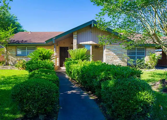 Property at 4031 Martinshire Dr, Houston, TX, 77025, 3 beds, 2 baths, [object Object]