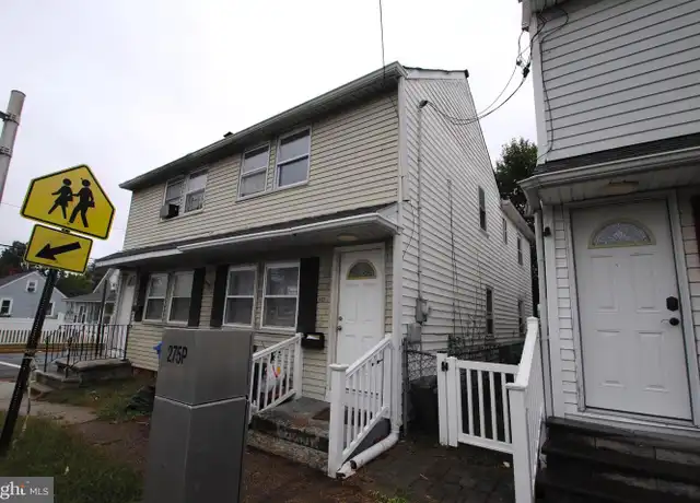 Property at 1203 High St, Burlington, NJ, 08016, 3 beds, 1 bath, [object Object]