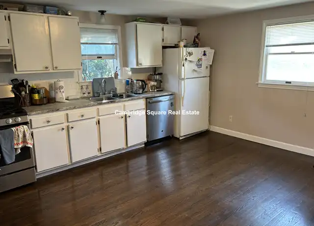 Property at 80 Edward St Unit 2, Medford, MA, 02155, 3 beds, 1 bath, [object Object]