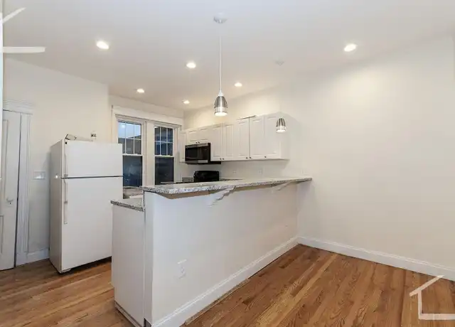 Property at 1872 Commonwealth Ave, Boston, MA, 02135, 2 beds, 1 bath, [object Object]