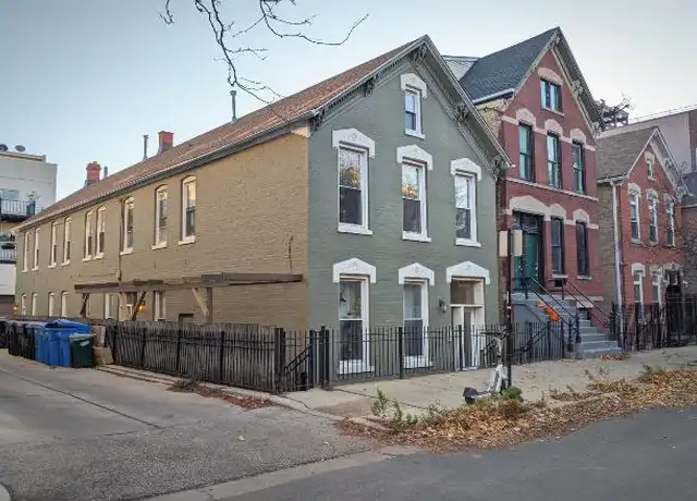 Property at 1713 W Le Moyne St, Chicago, IL, 60622, 2 beds, 1 bath, [object Object]