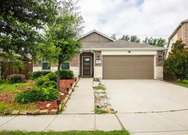 Property at 8625 Glenburne Dr, Fort Worth, TX, 76131, 4 beds, 2 baths, [object Object]