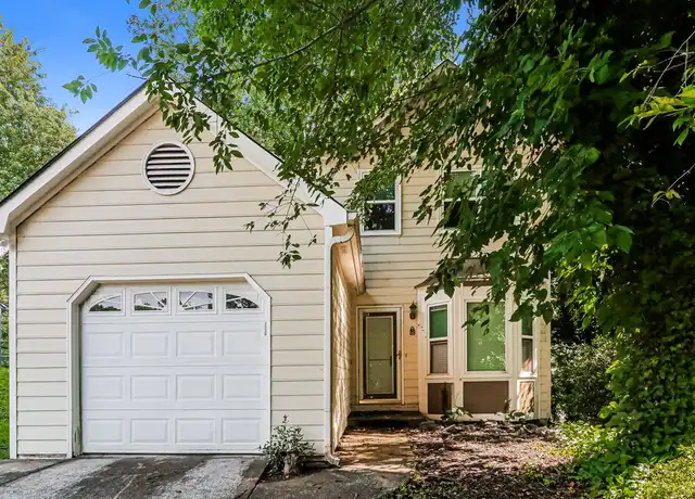 Property at 566 Caloosa Cv SW, Marietta, GA, 30008, 3 beds, 2 baths, [object Object]