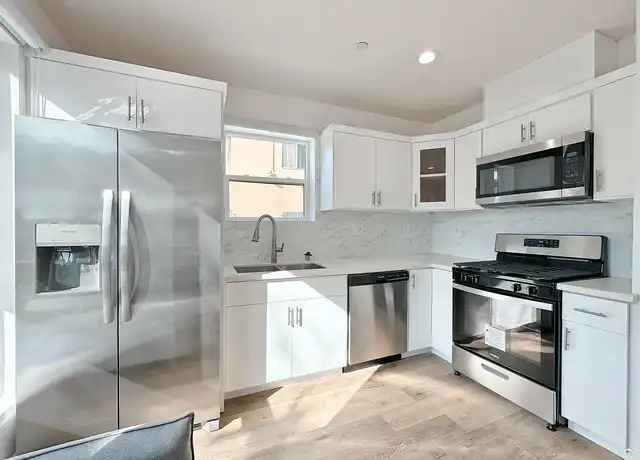 Property at 1529-1531 W 35th Pl - 1529 W 35th Pl, Los Angeles, CA, 90018, 3-9 beds, 3-9 baths, [object Object]