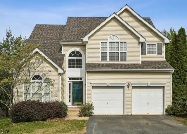 Property at 36 Winding Hill Dr, Hackettstown, NJ, 07840, 4 beds, 2.5 baths, [object Object]