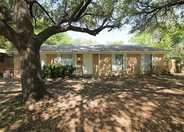 Property at 5904 Waits Ave, Fort Worth, TX, 76133, 3 beds, 1.5 baths, [object Object]