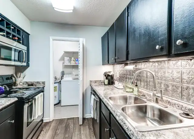 Property at James Towne Village - 3 Sawgrass Rd, Charleston, SC, 29412, 1-3 bed, 1-1.5 bath, [object Object]