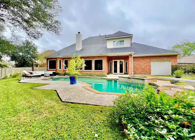 Property at 318 Winding Oak Ln, League City, TX, 77573, 4 beds, 3.5 baths, [object Object]