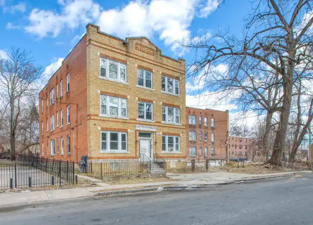 Property at 256 Mather St Unit 2B, Hartford, CT, 06112, 3 beds, 1 bath, [object Object]