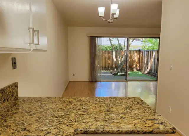 Property at 3148 Middlefield Rd, Palo Alto, CA, 94306, 2 beds, 1.5 baths, [object Object]