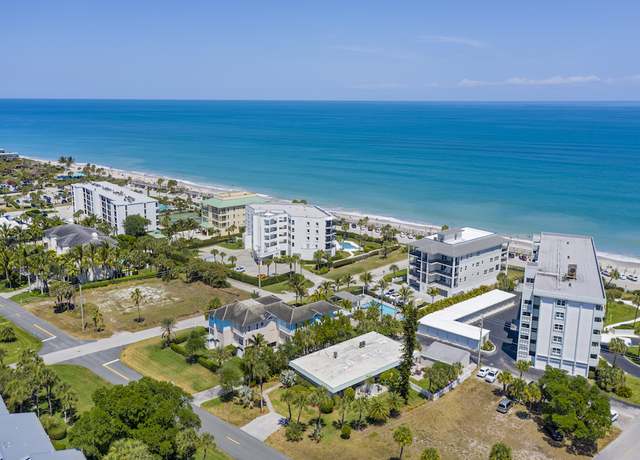 Photo of 4026 Silver Palm Dr, Vero Beach, FL 32963
