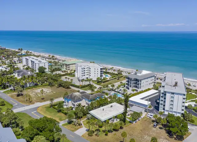 Property at 4026 Silver Palm Dr, Vero Beach, FL, 32963, 2 beds, 2 baths, [object Object]