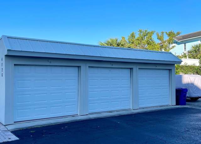 Photo of 4026 Silver Palm Dr, Vero Beach, FL 32963