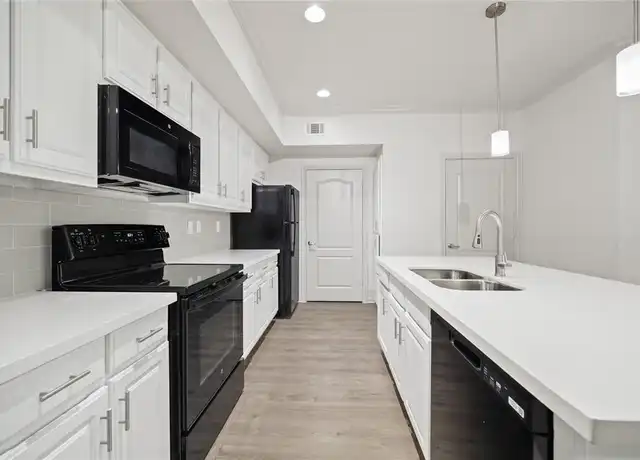 Property at 11925 Jones Rd Unit B2R2302, Houston, TX, 77070, 2 beds, 2 baths, [object Object]
