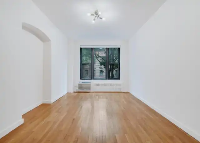 Property at 308 W 82nd St, New York, NY, 10024, 0 beds, 1 bath, [object Object]